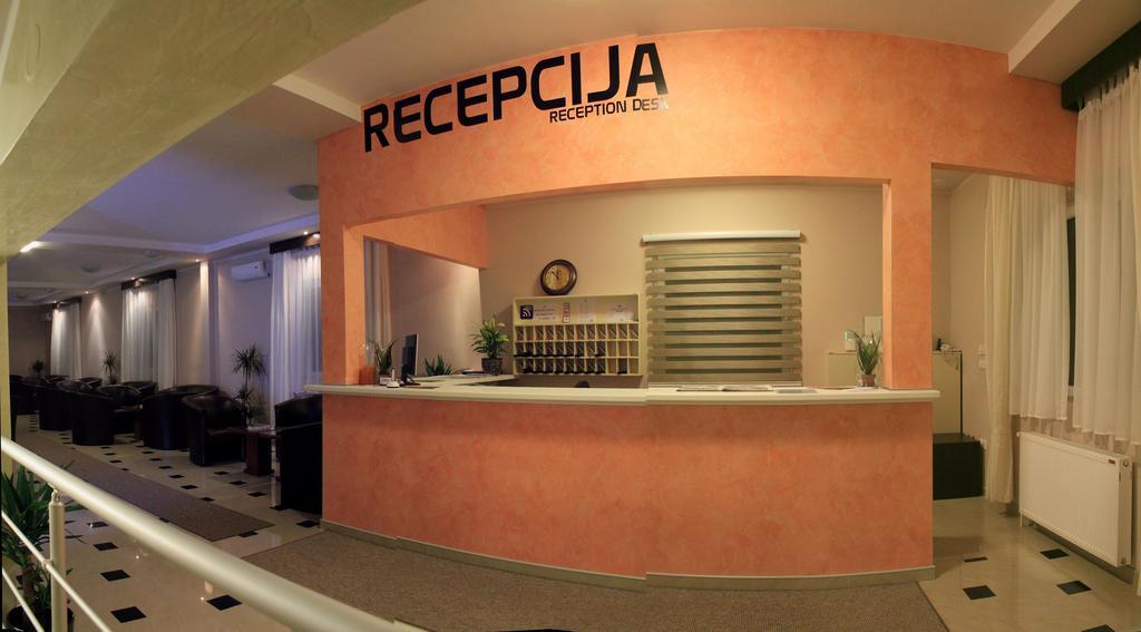 Hotel Feniks Požarevac 외부 사진