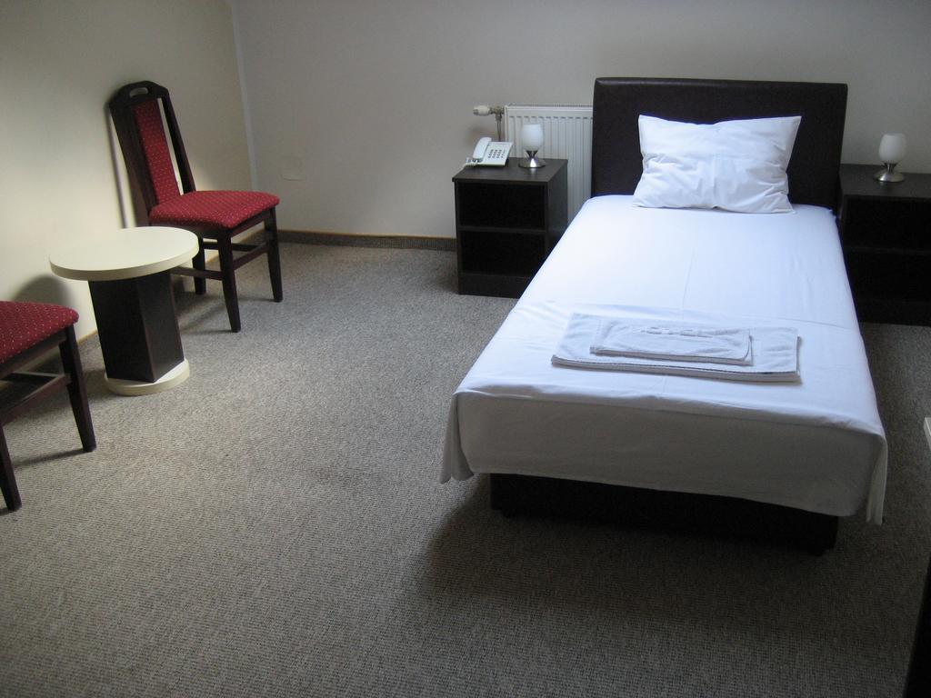Hotel Feniks Požarevac 외부 사진