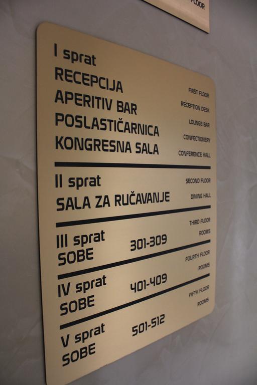 Hotel Feniks Požarevac 외부 사진